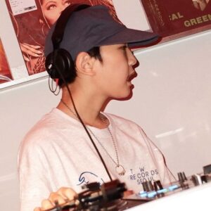 Diggin Da Vibe        [HOST: PLOI]