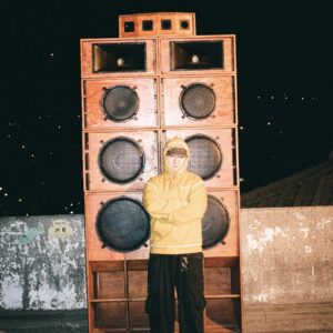 Rave Underground     [HOST: Rave Underground]