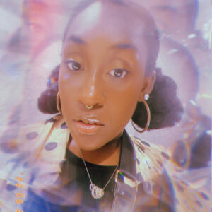 KING SHE      [HOST: KING SHE]