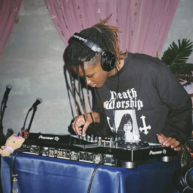 Excultist        [HOST: Excultist]