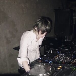 axe       [HOST: axe]