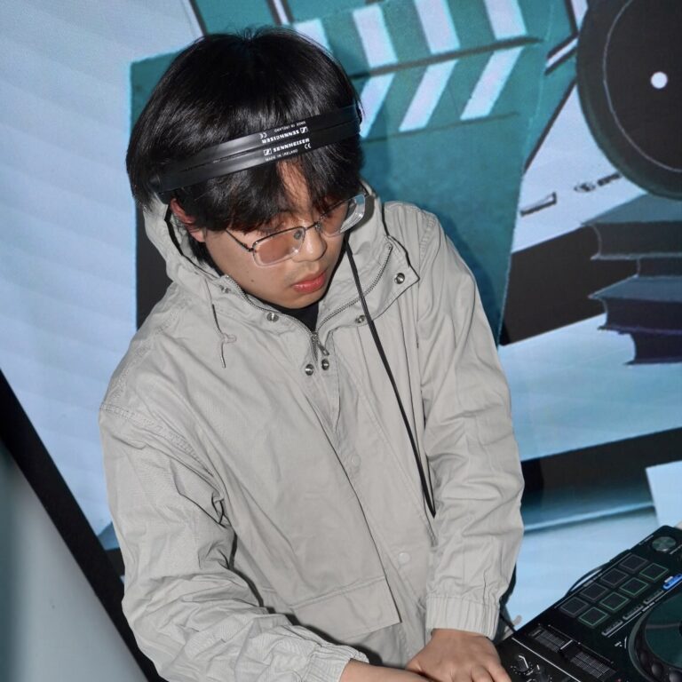 GODOT     [HOST: GODOT]