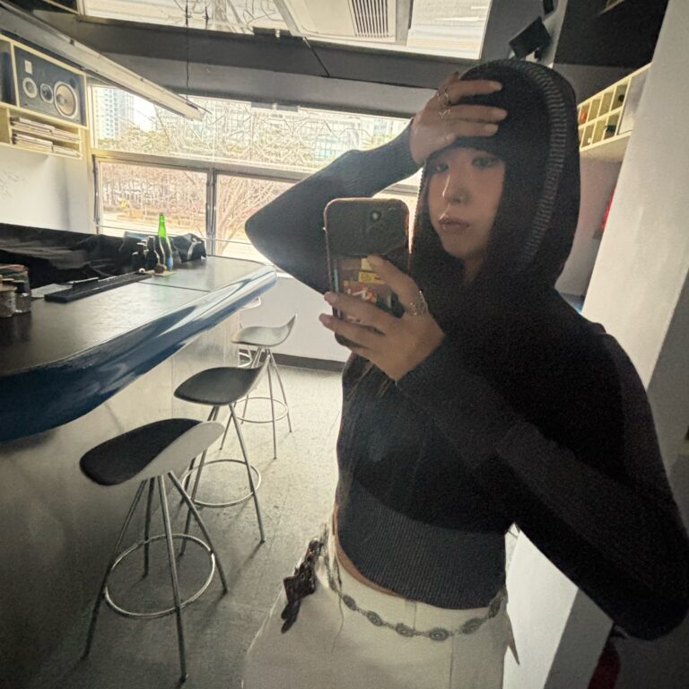 KIKI     [HOST: KIKI]