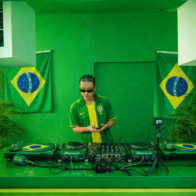 Cota       [HOST: Cota]