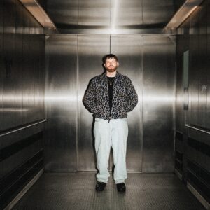 Franky Sticks      [HOST: Franky Sticks]