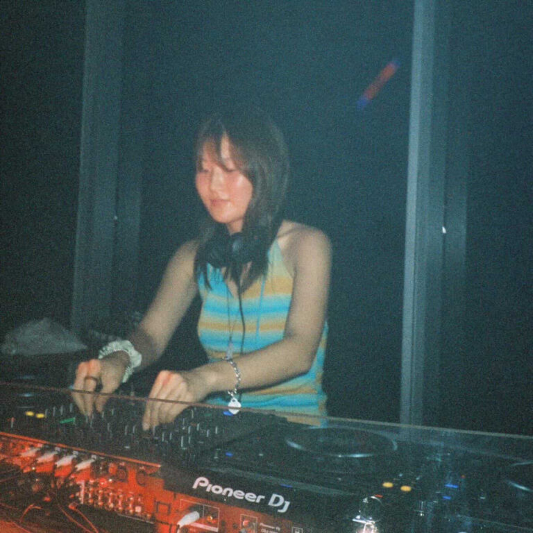 Diggin Da Vibe  [HOST: PLOI]