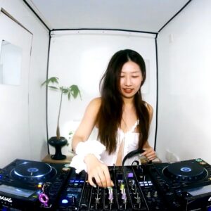 mong             [HOST: mong]